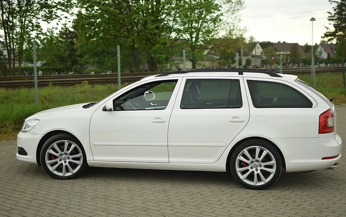 Skoda Octavia cena 31900 przebieg: 149000, rok produkcji 2011 z Czarne małe 529